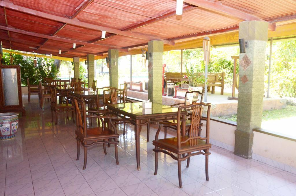 Hôtel Manyar Garden à Banyuwangi  Extérieur photo